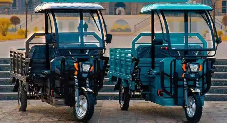 ELECTRIC TRICYCLE